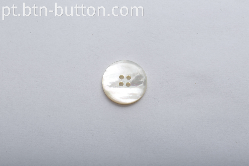 White butterfly shell buttons